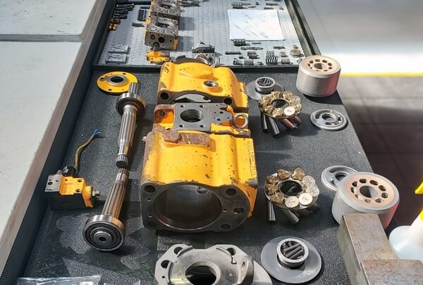 Remise en état de cette pompe Kawasaki K3V112DT